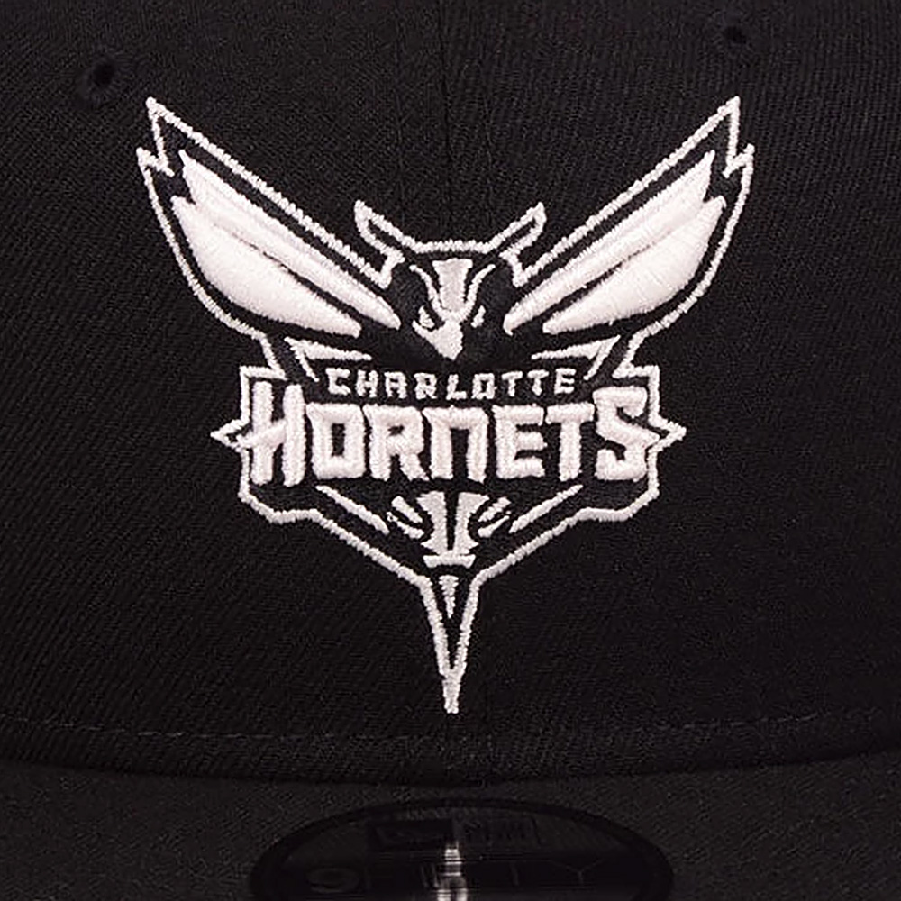 Men's New Era Black Charlotte Hornets 2021/22 City Edition